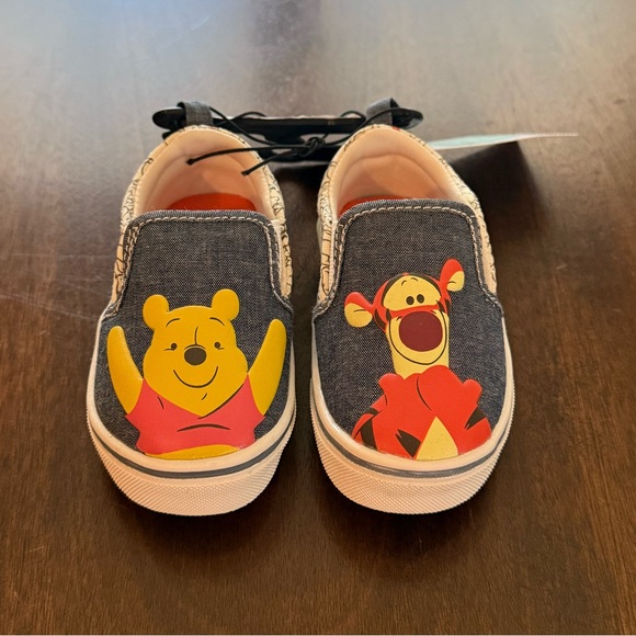 NWT Winnie the Pooh slip on shoes - Picture 1 of 5